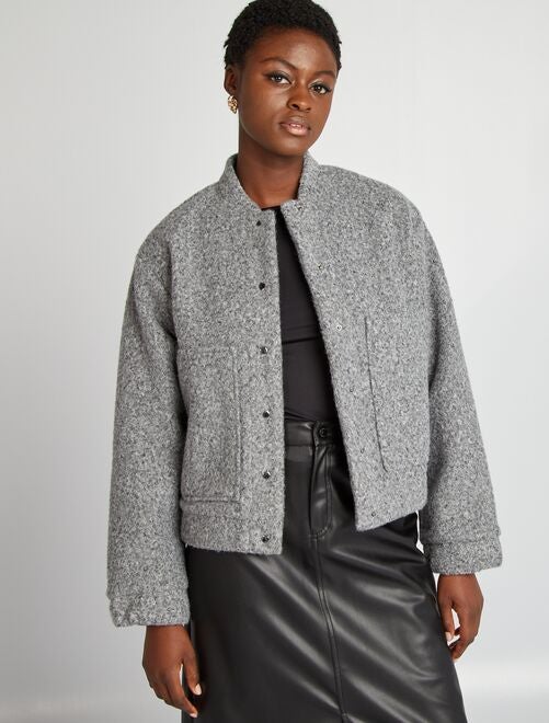 Blouson court et chaud en maille boucle - Kiabi