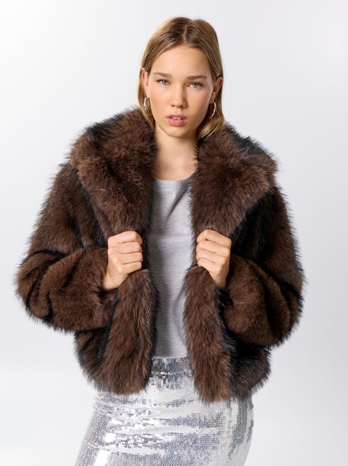 Blouson en fausse fourrure - Kiabi Blouson en fausse fourrure - Kiabi