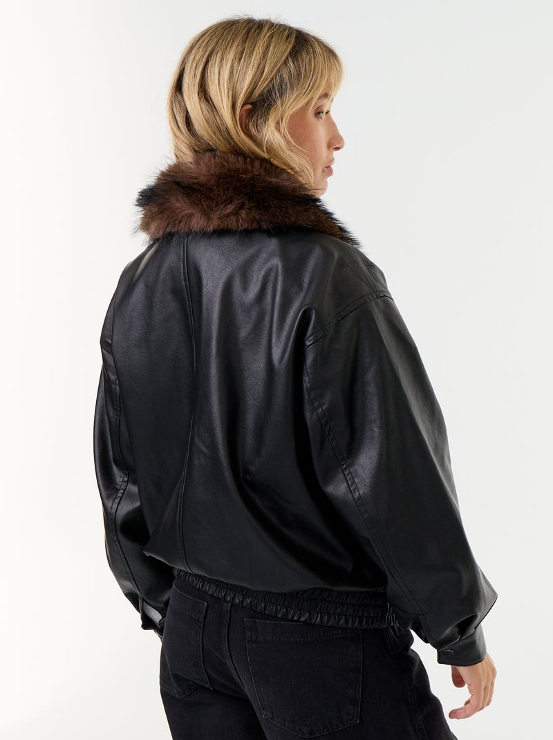Blouson en faux cuir oversize avec col en fourrure amovible Noir - Kiabi