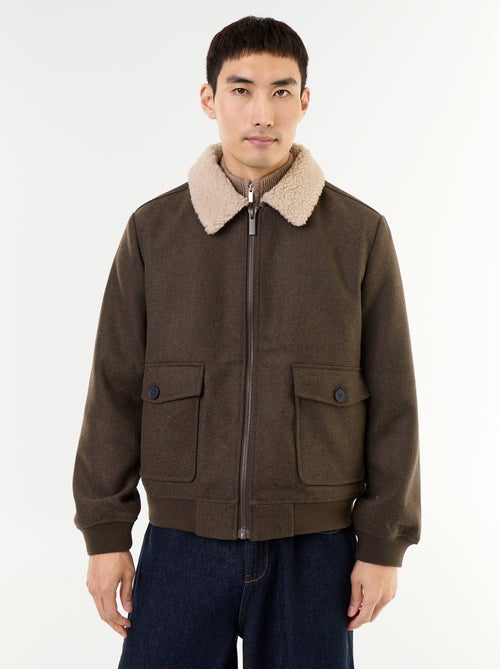 Blouson en faux lainage col effet moutonné - Kiabi