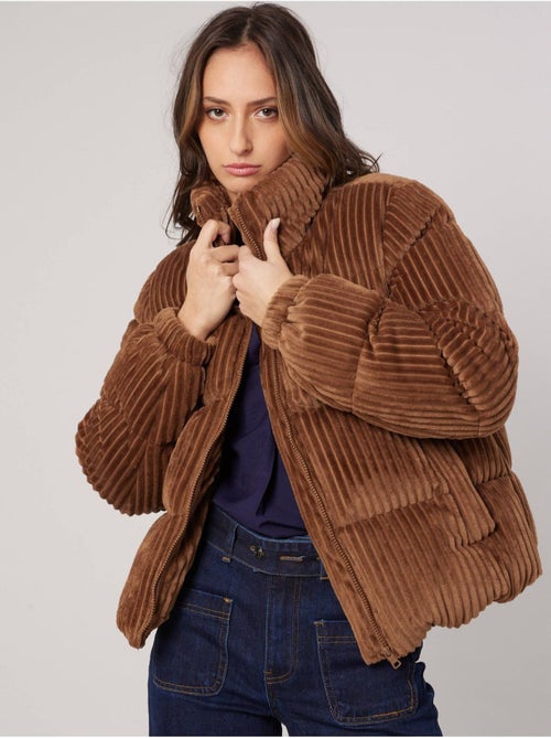 Blouson femme effet velours côtelé 'deeluxe' - Kiabi Blouson femme effet velours côtelé 'deeluxe' - Kiabi