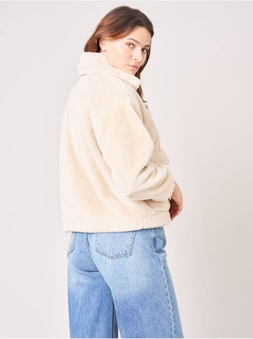 Blouson femme imitation fausse fourrure 'deeluxe' - Kiabi Blouson femme imitation fausse fourrure 'deeluxe' - Kiabi