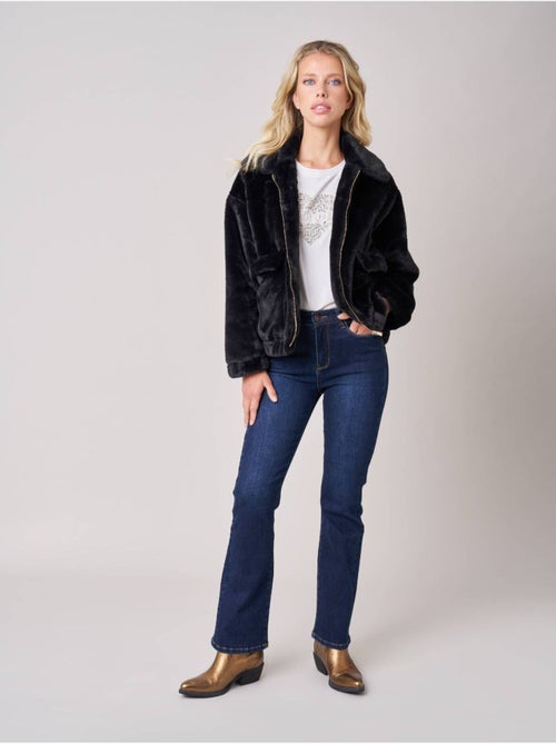 Blouson femme imitation fausse fourrure 'deeluxe' - Kiabi Blouson femme imitation fausse fourrure 'deeluxe' - Kiabi