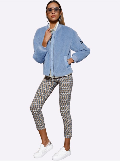 Blouson Fil Moelleux à Poils Longs - Taille Standard - Helline - Kiabi Blouson Fil Moelleux à Poils Longs - Taille Standard - Helline - Kiabi