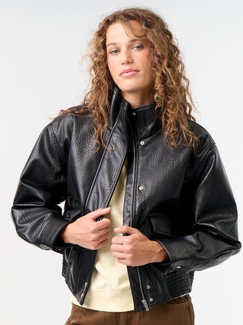 Blouson oversize en simili à col montant - Kiabi Blouson oversize en simili à col montant - Kiabi