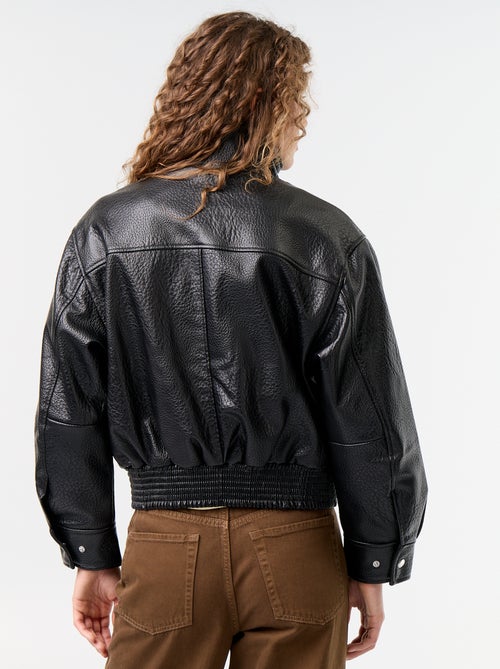 Blouson oversize en simili à col montant - Kiabi Blouson oversize en simili à col montant - Kiabi