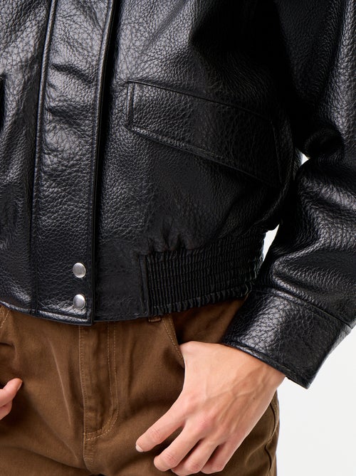 Blouson oversize en simili à col montant - Kiabi Blouson oversize en simili à col montant - Kiabi