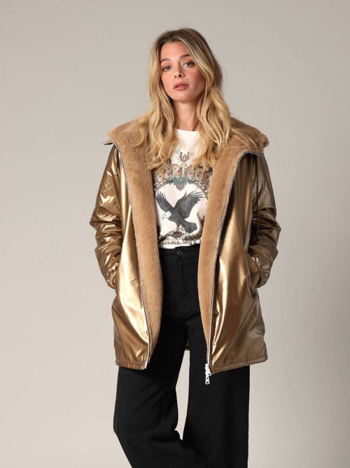Blouson réversible à capuche, effet métallisé ou imitation fourrure
 'Deeluxe' - Kiabi