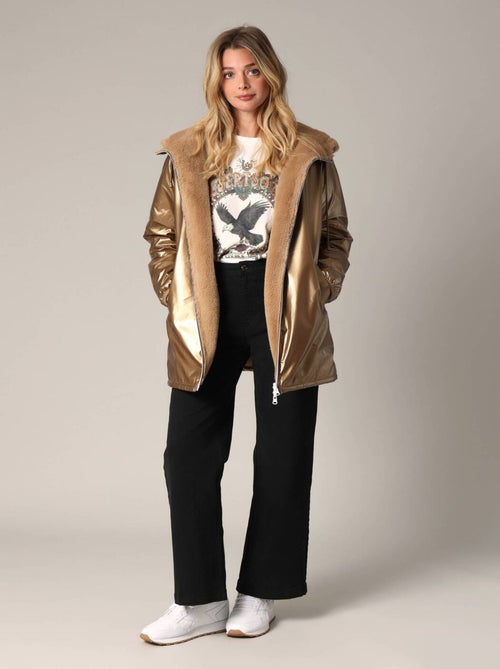 Blouson réversible à capuche, effet métallisé ou imitation fourrure
 'Deeluxe' - Kiabi