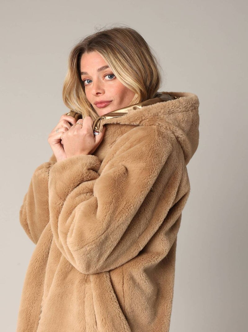 Blouson réversible à capuche, effet métallisé ou imitation fourrure
 'Deeluxe' Gold - Kiabi