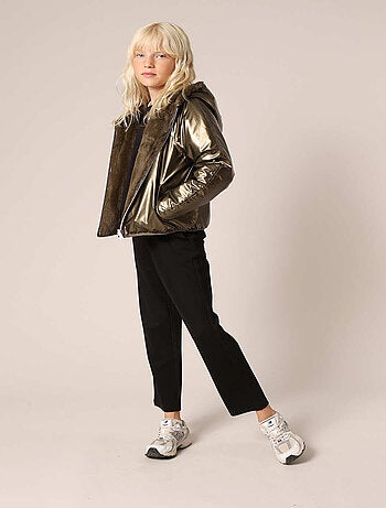 Blouson réversible métallisé et imitation fourrure pour fille
'Deeluxe'