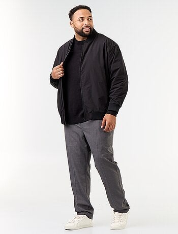 Blouson uni avec ouverture zippée