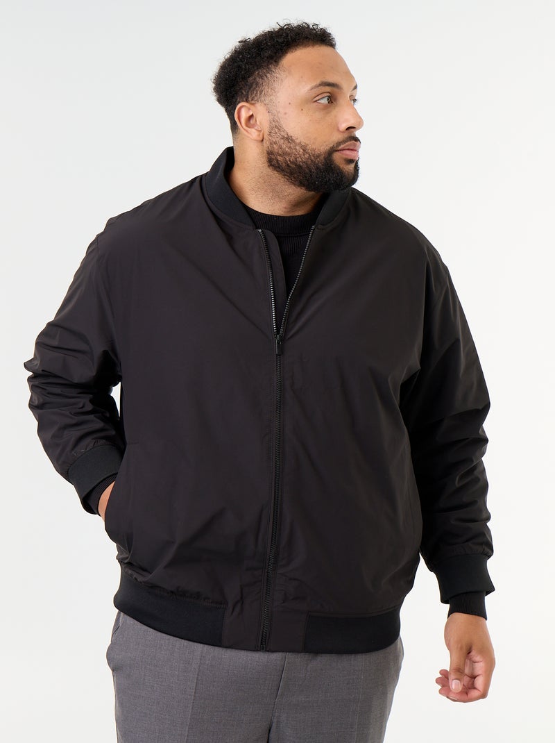 Blouson uni avec ouverture zippée Noir - Kiabi