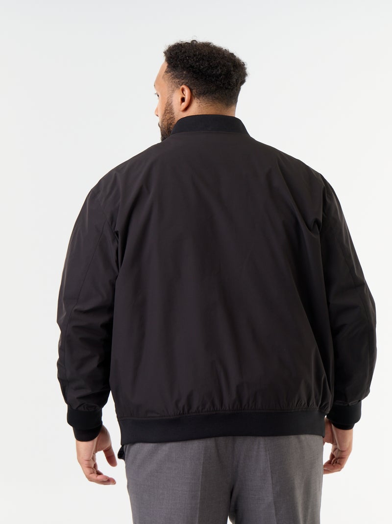 Blouson uni avec ouverture zippée Noir - Kiabi