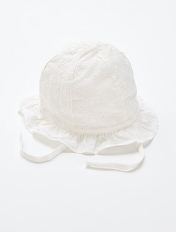 Bob broderie anglaise à nouer