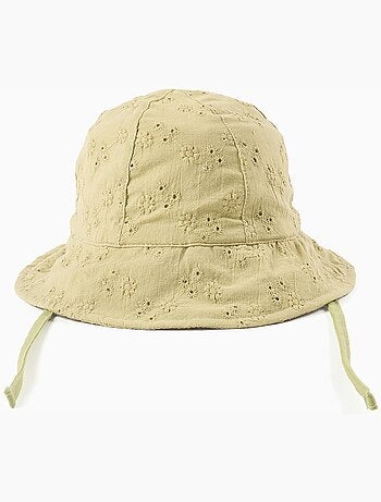 Bob en coton avec broderie anglaise