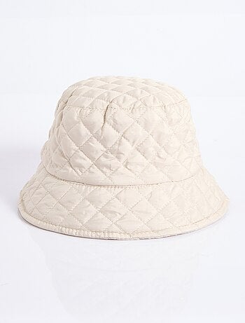 Bob matelassé avec surpiqures