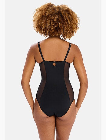 Body arum party sans complexe lingerie