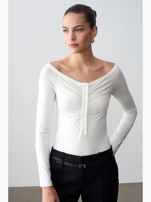Body col bateau ajusté dilvin - Kiabi Body col bateau ajusté dilvin - Kiabi