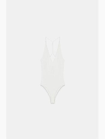 Body slim ajusté à col halter découpé dilvin
