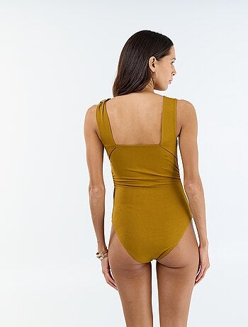 Body dos échancré avec bijou doré