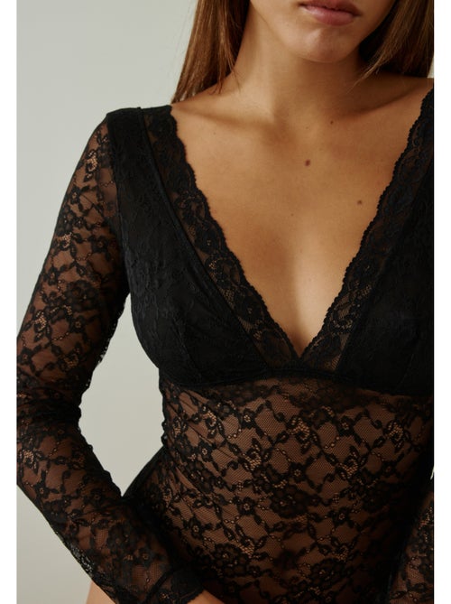 Body en dentelle manches longues tess - Kiabi Body en dentelle manches longues tess - Kiabi