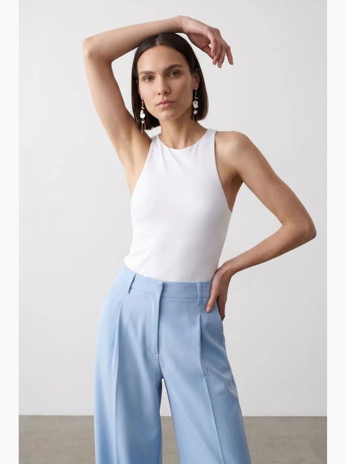 Body en jersey coupe slim à col halter dilvin - Kiabi Body en jersey coupe slim à col halter dilvin - Kiabi