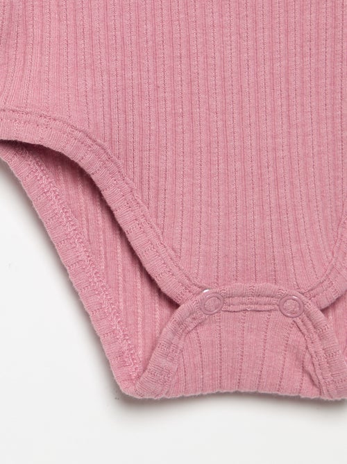 Body en maille côtelée avec broderie anglaise - Kiabi Body en maille côtelée avec broderie anglaise - Kiabi
