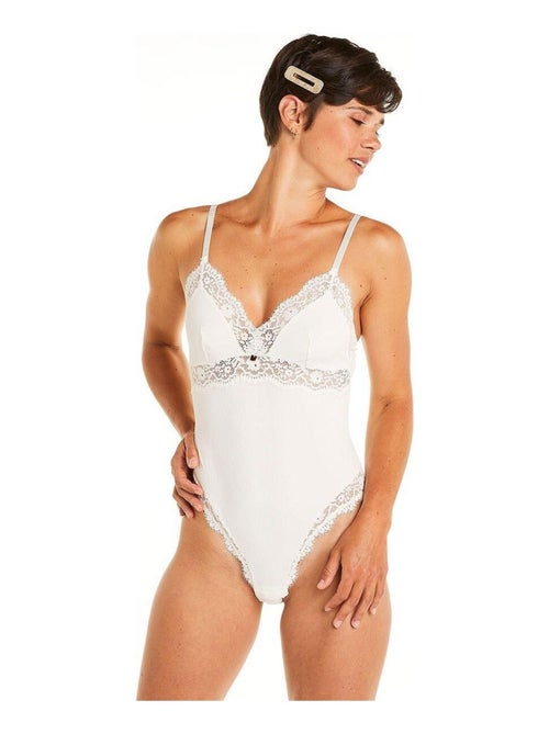 Body GAIA - Camille Cerf & Pomm'Poire - Kiabi Body GAIA - Camille Cerf & Pomm'Poire - Kiabi