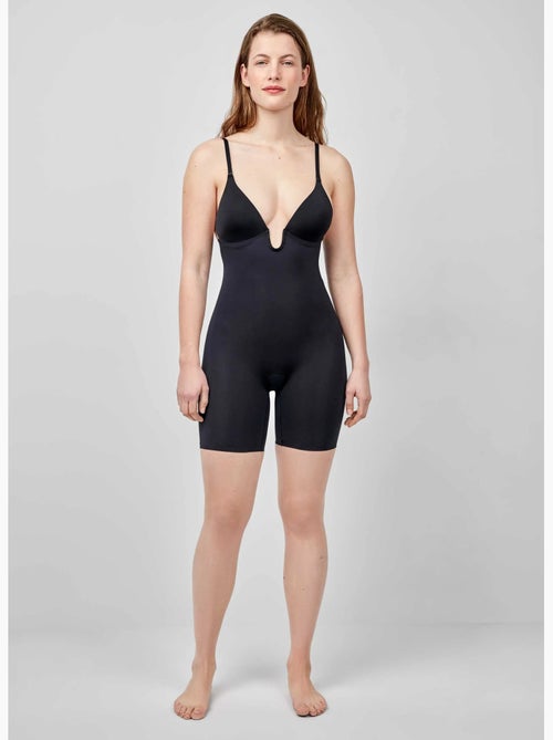Body pantalon décolleté extrême - Kiabi Body pantalon décolleté extrême - Kiabi