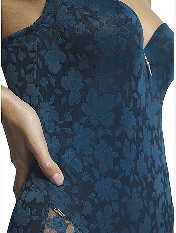 Body préformé armaturé Gabrielle
