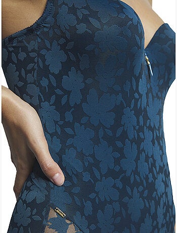 Body préformé armaturé Gabrielle
