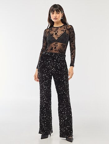 Body transparent avec fleurs en velours