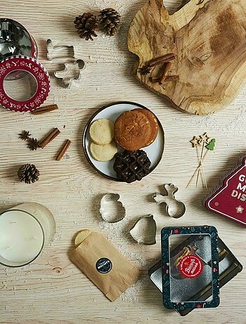 Boite de rangement en métal de Noël collection Mes petites gourmandises 1 pièce