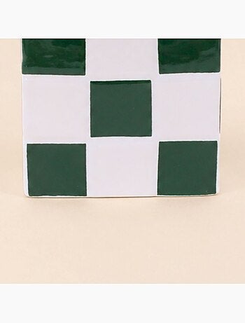 Boite en céramique motif damiers vert et blanc