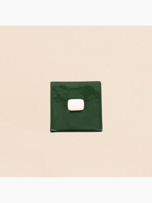 Boite en céramique motif damiers vert et blanc - Kiabi Boite en céramique motif damiers vert et blanc - Kiabi