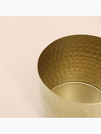 Boite en métal doré martelé 11x11cm