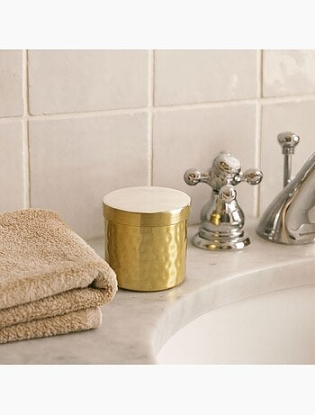 Boite en métal doré martelé 8x10cm