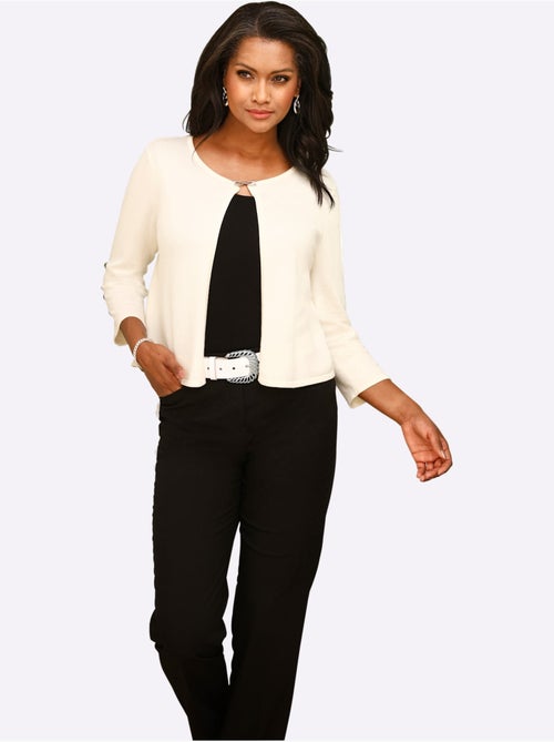 Boléro en viscose à encolure ronde et manches trois quart - Taille standard - Witt - Kiabi Boléro en viscose à encolure ronde et manches trois quart - Taille standard - Witt - Kiabi