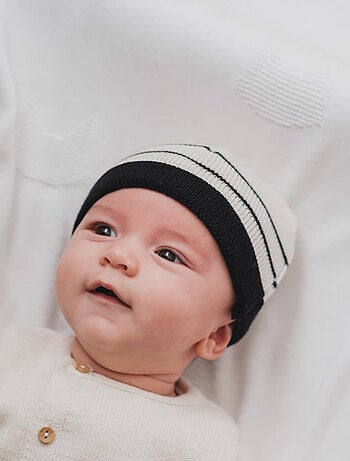 Bonnet à revers