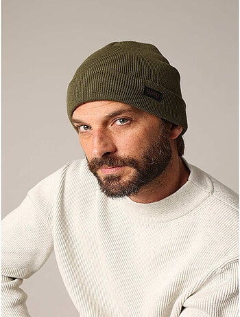 Bonnet côtelé homme à revers avec patch logo 'deeluxe'