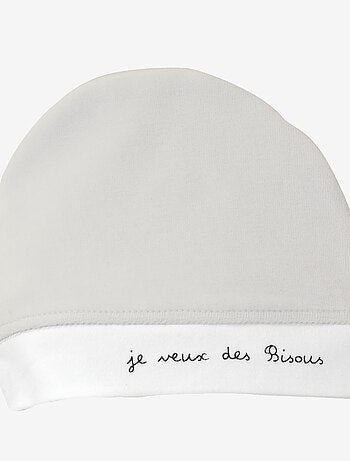 Bonnet de naissance