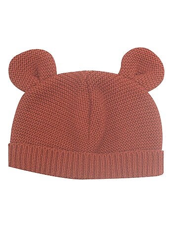Bonnet En Maille Avec Des Petites Oreilles