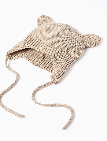 Bonnet en maille avec oreilles et lien à nouer