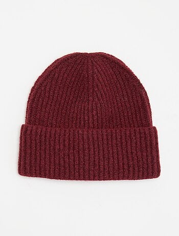 Bonnet en tricot côtelé