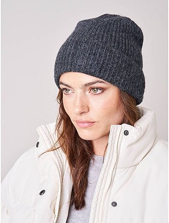 Bonnet femme en maille côtelée 'deeluxe'