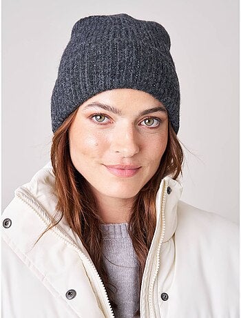 Bonnet femme en maille côtelée 'deeluxe'