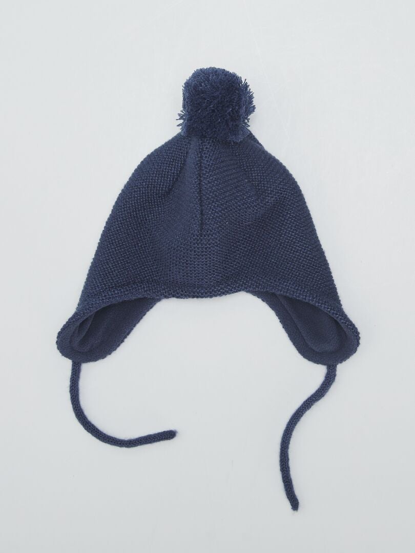 Ancien bonnet pour bébé - France