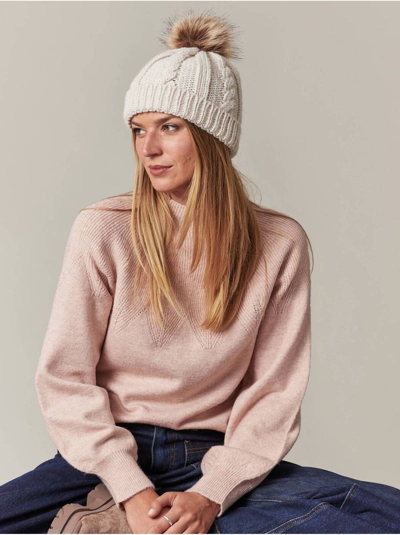 Bonnet torsadé avec revers et pompon effet fourrure 'deeluxe' Blanc cassé - Kiabi