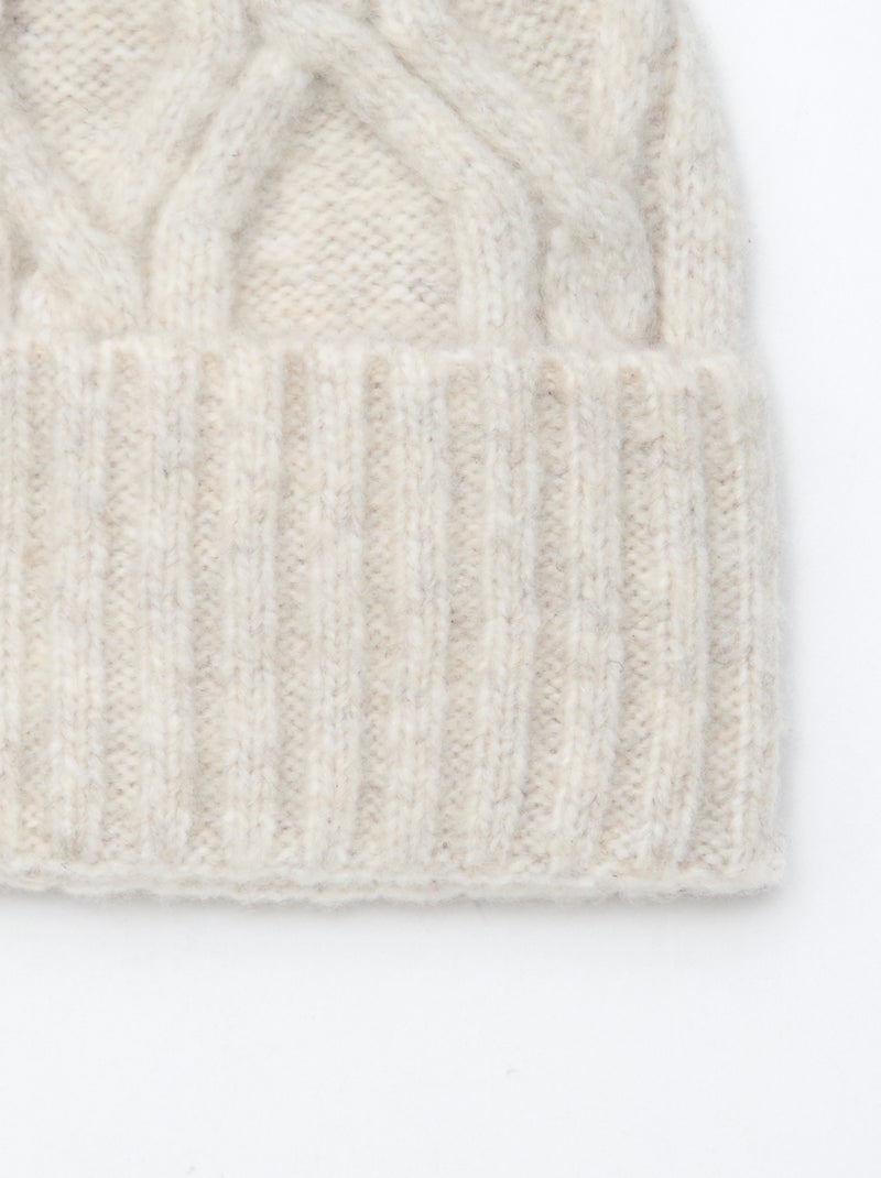 bonnet uni et côtelé avec pompon Beige - Kiabi